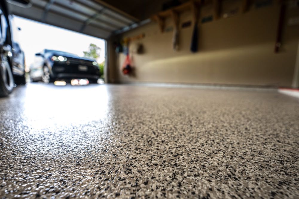 Referenz Garagenbeschichtung - Bodenbeschichtung einer privaten Garage